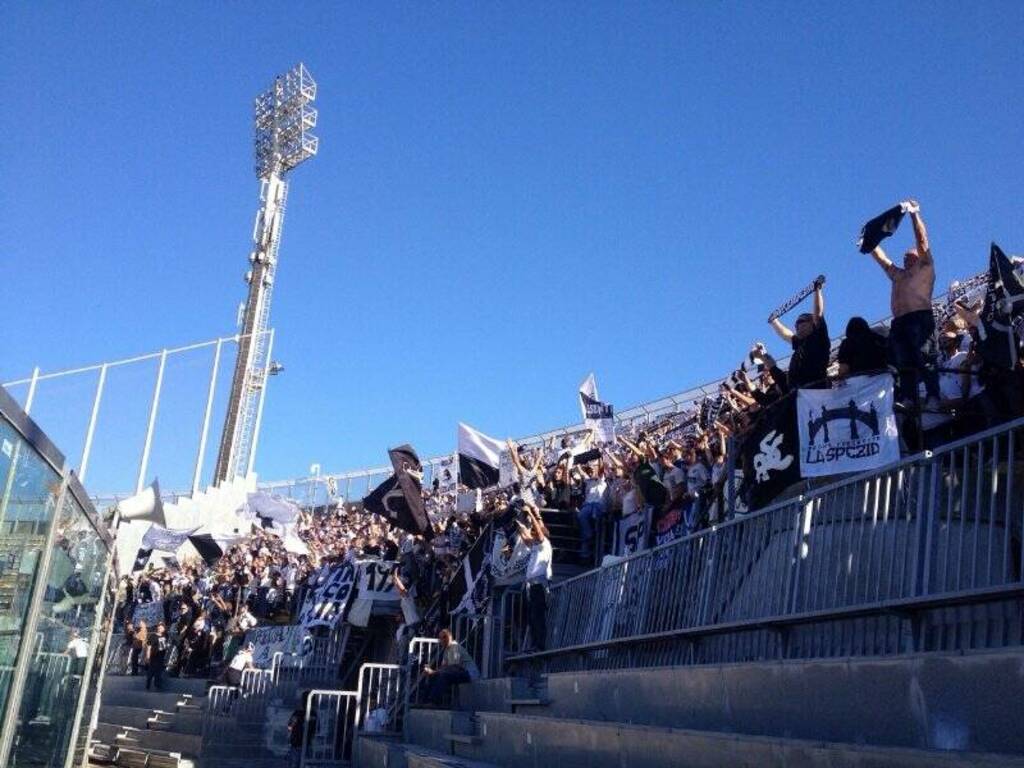 Tifosi spezzini a Livorno