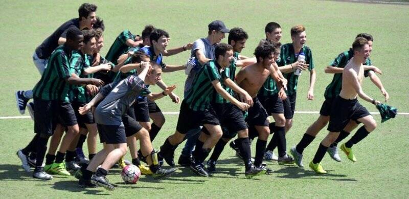 Nella foto l'esultanza dei ragazzi dell'Angelo Baiardo