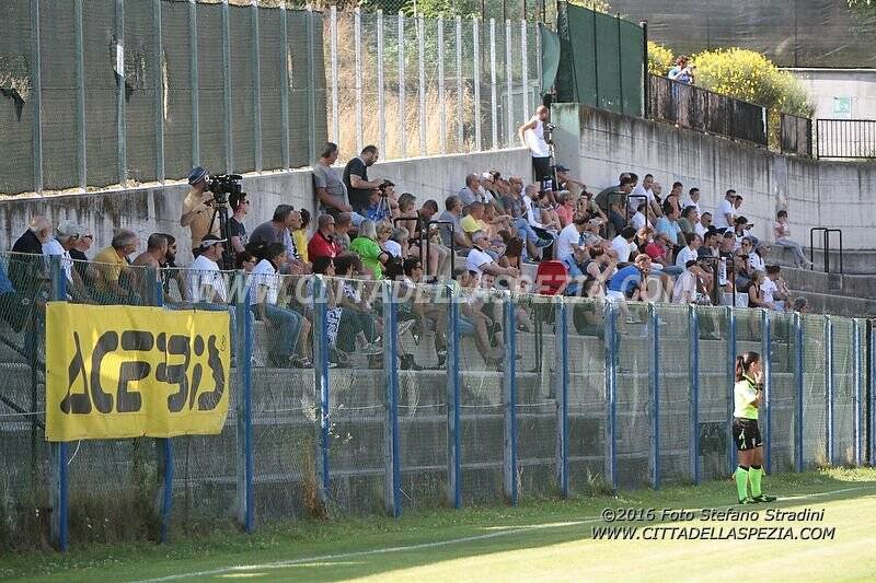 I tifosi aquilotti presenti a Norcia