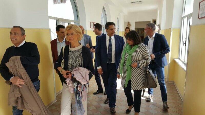 Giovanni Toti e Sonia Viale in visita al Sant'Andrea