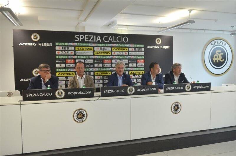 Luigi Micheli, Gianluca Andrissi, Stefano Chisoli, Fabio Gallo e Andrea Corradino