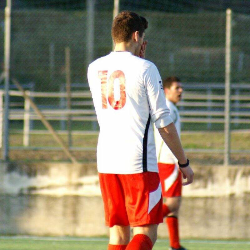 Nella foto Luca Albertini, il nuovo attaccante del Monterosso Calcio