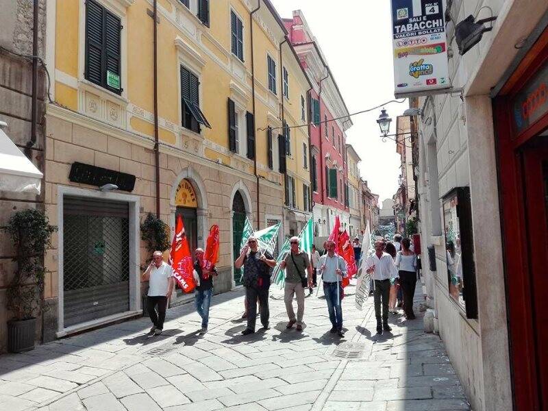 Protesta dei lavoratori di Marinella