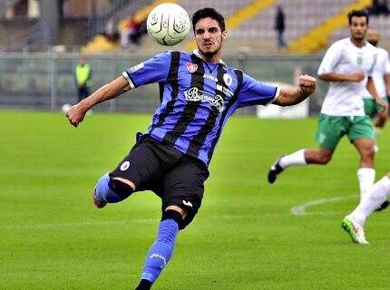 Diego Frugoli, bomber della Lavagnese, qua con la maglia del Pisa.