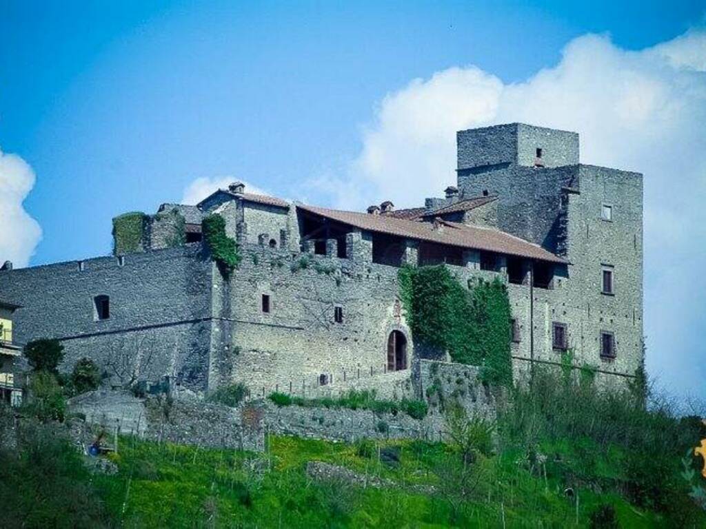 castello di Lusuolo