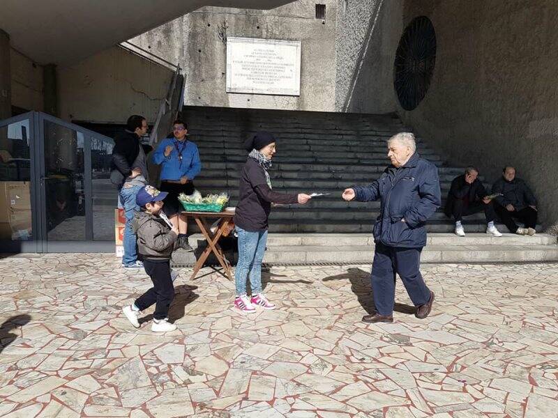 Pasqua senza agnello, volantinaggio in città