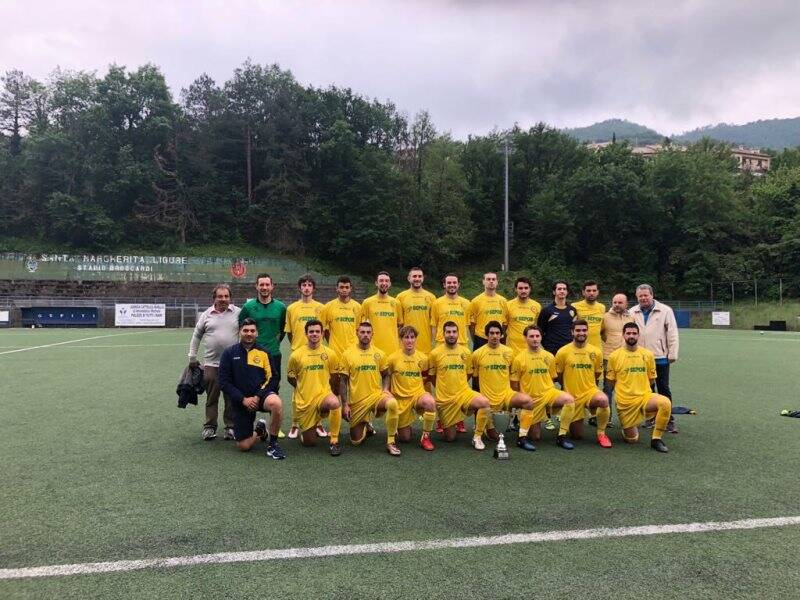 La rosa del Canaletto impegnata nella semifinale per il Titolo Regionale di I Categoria al "Broccardi" di Santa Margherita Ligure.