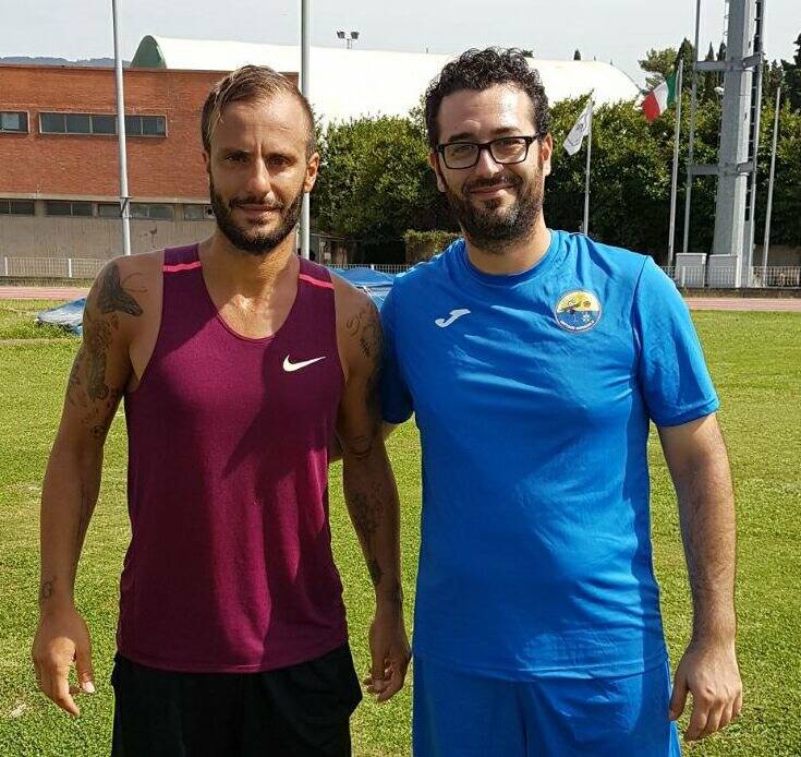 Nella foto Francesco Leone, mister della Tarros Sarzanese, assieme a Gilardino attaccante dello Spezia Calcio