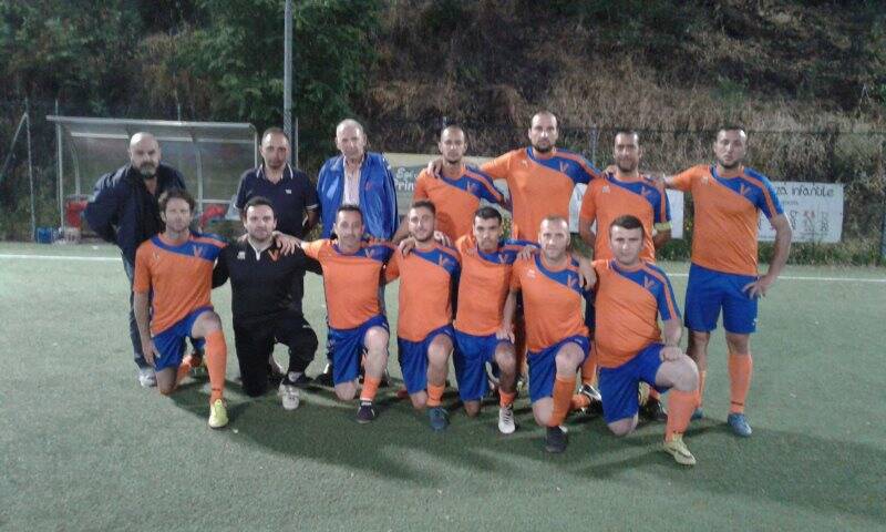 Il VF Alinò al "Trincerone" campione provinciale di Calcio a 7 della Uisp della Spezia e Val di Magra.