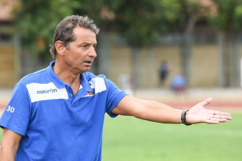 Il neo allenatore della Massese Bruno Caneo.