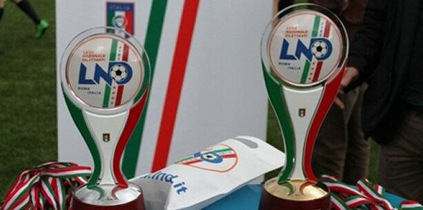 Nella foto l'ambita Coppa Italia dilettanti