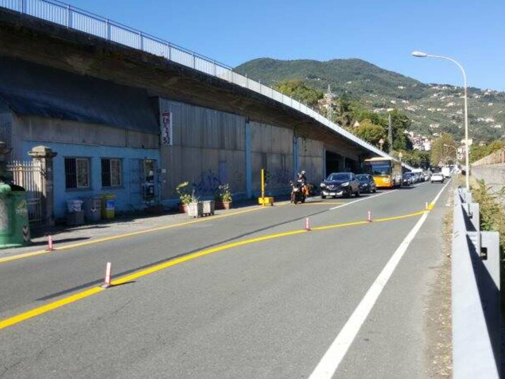 Un altro senso unico alternato sulla Napoleonica: le travi del ponte non sono sicure