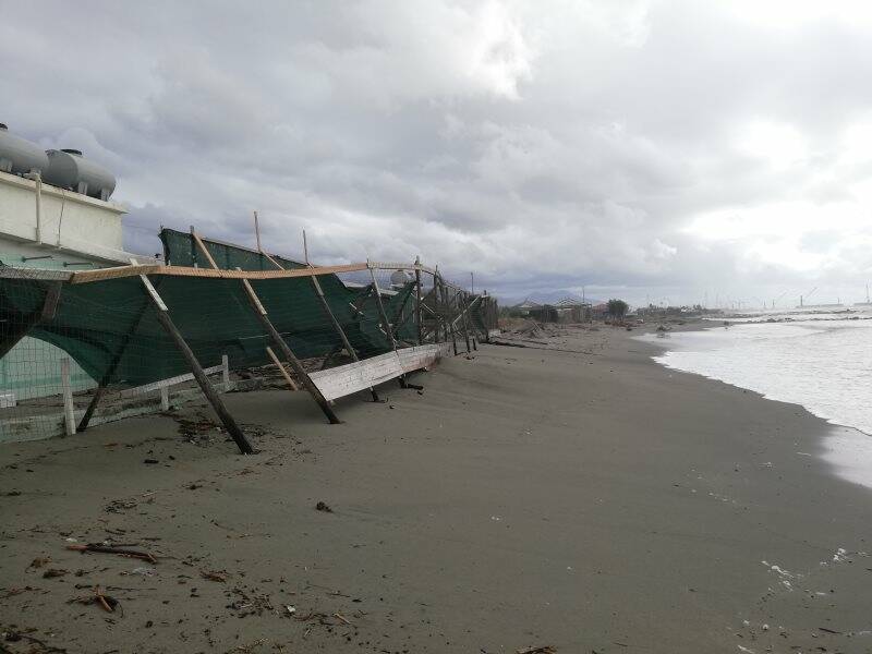 I danni del maltempo a Marinella