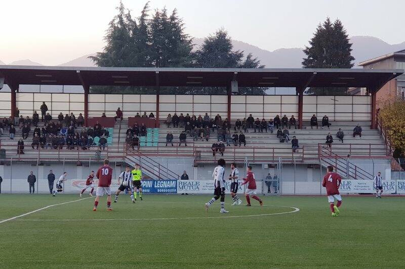 Immagini della partita di ieri tra Borgosesia e Lavagnese.