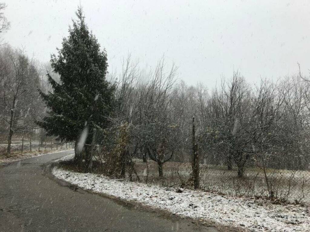 Primi fiocchi di neve a Giorgione di Castelnuovo Magra