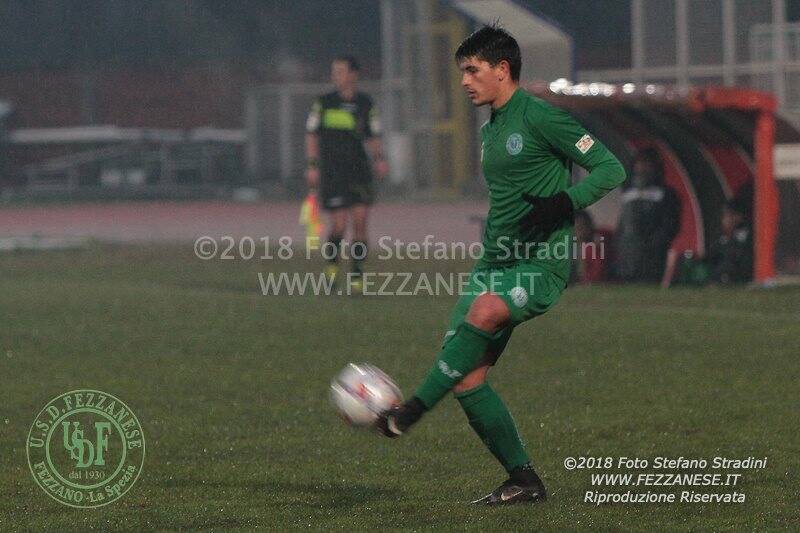 Cecchetti Luca centrocampista classe '98 della Fezzanese.