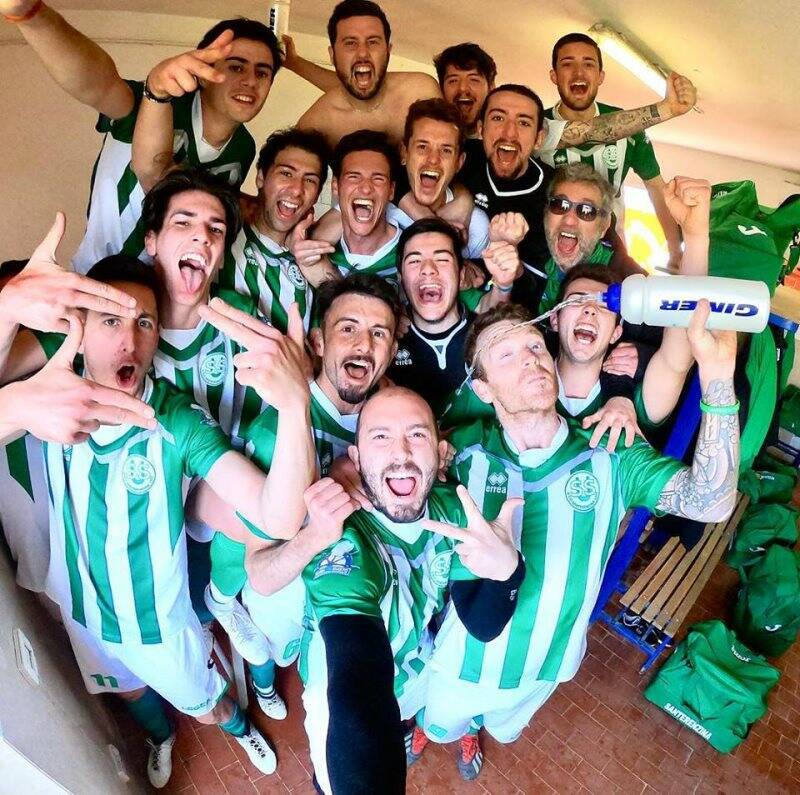 La Santerenzina festeggia il successo sulla Luni Calcio, quarta vittoria consecutiva per i bianco verdi di mister Ibba.