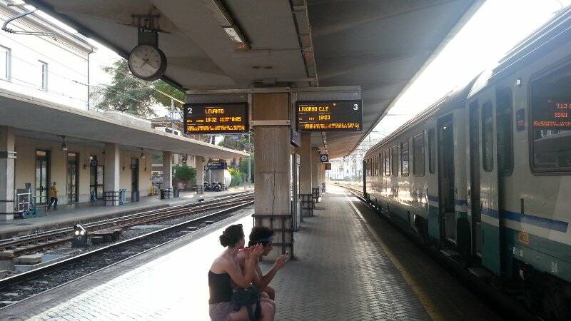 Nuovi pannelli informativi alla stazione ferroviaria