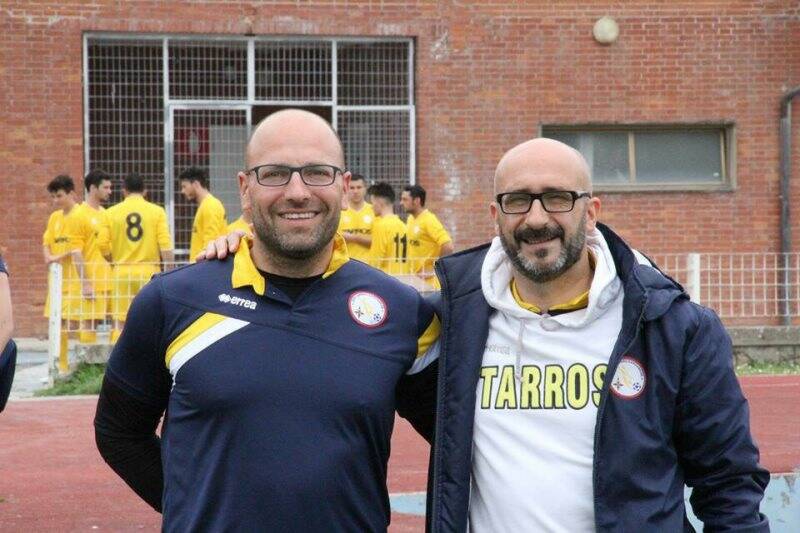 Il preparatore dei portieri della Tarros Sarzanese Massimiliano Ranghetti con Stefano Lucchi.