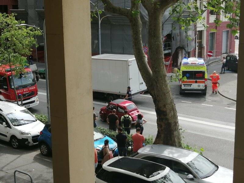 Incidente stradale in Viale Italia