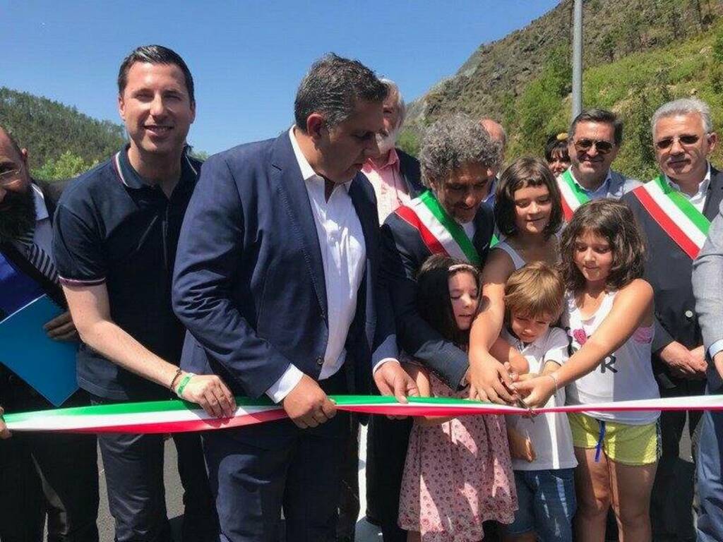 L'inaugurazione del nuovo ponte di Rocchetta