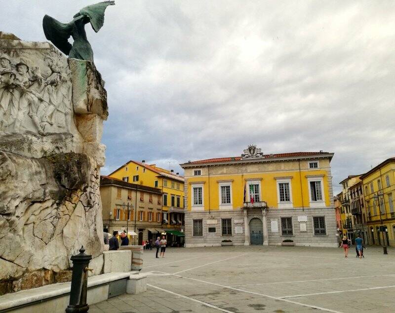 Piazza Matteotti Sarzana