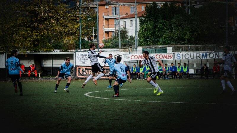 Immagini di gioco tratte dalla vittoria della Lavagnese sul Chieri.