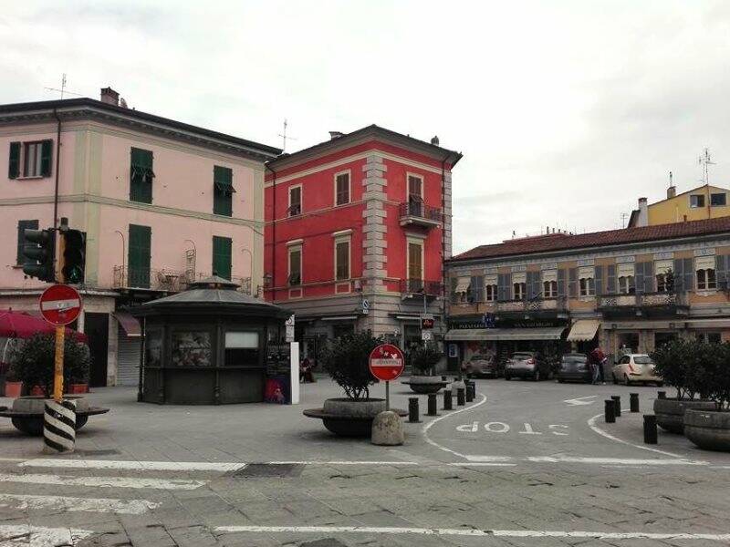 Piazza San Giorgio Sarzana 