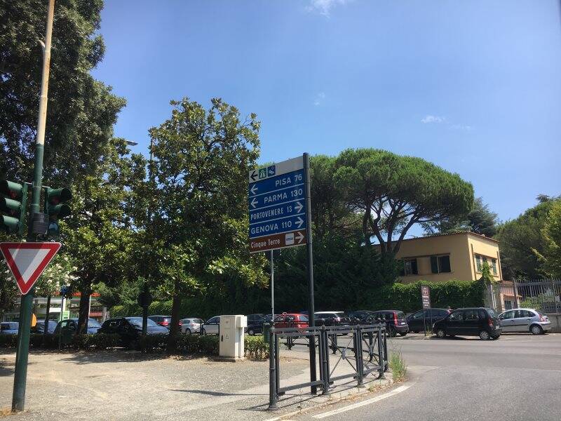 Via Persio angolo Viale Italia