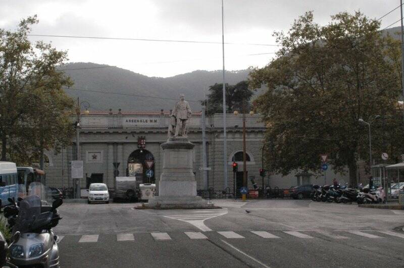 Piazza Domenico Chiodo