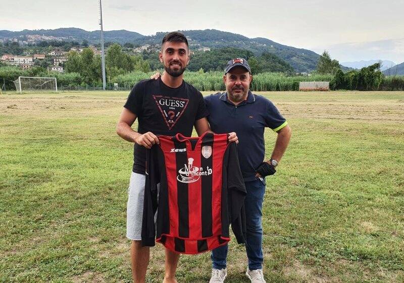 La presentazione di Andrea Mecherini da parte del Ceparana Calcio.