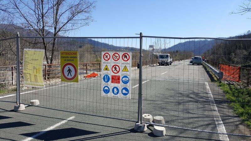 Lavori sul ponte di Cavanella