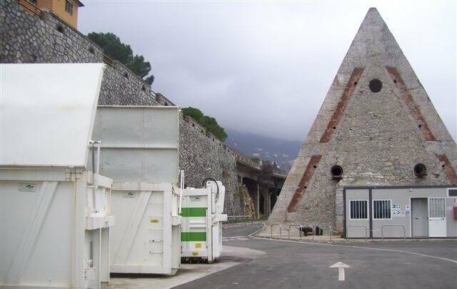 Centro di raccolta Piramide