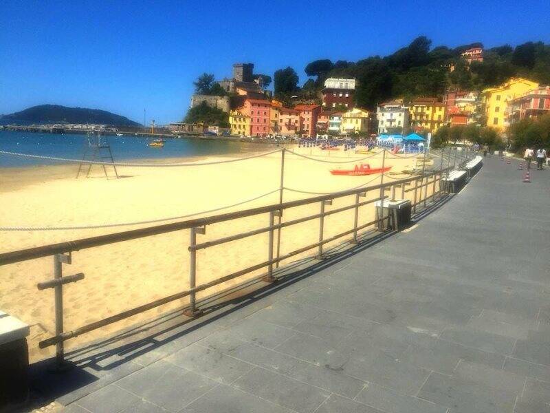 La spiaggia di San Terenzo, 27 maggio 2020