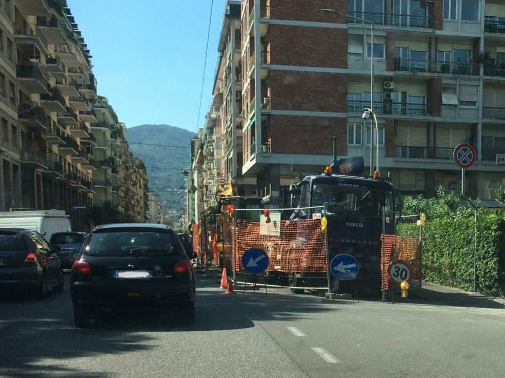 Cantieri e traffico in Via Vittorio Veneto