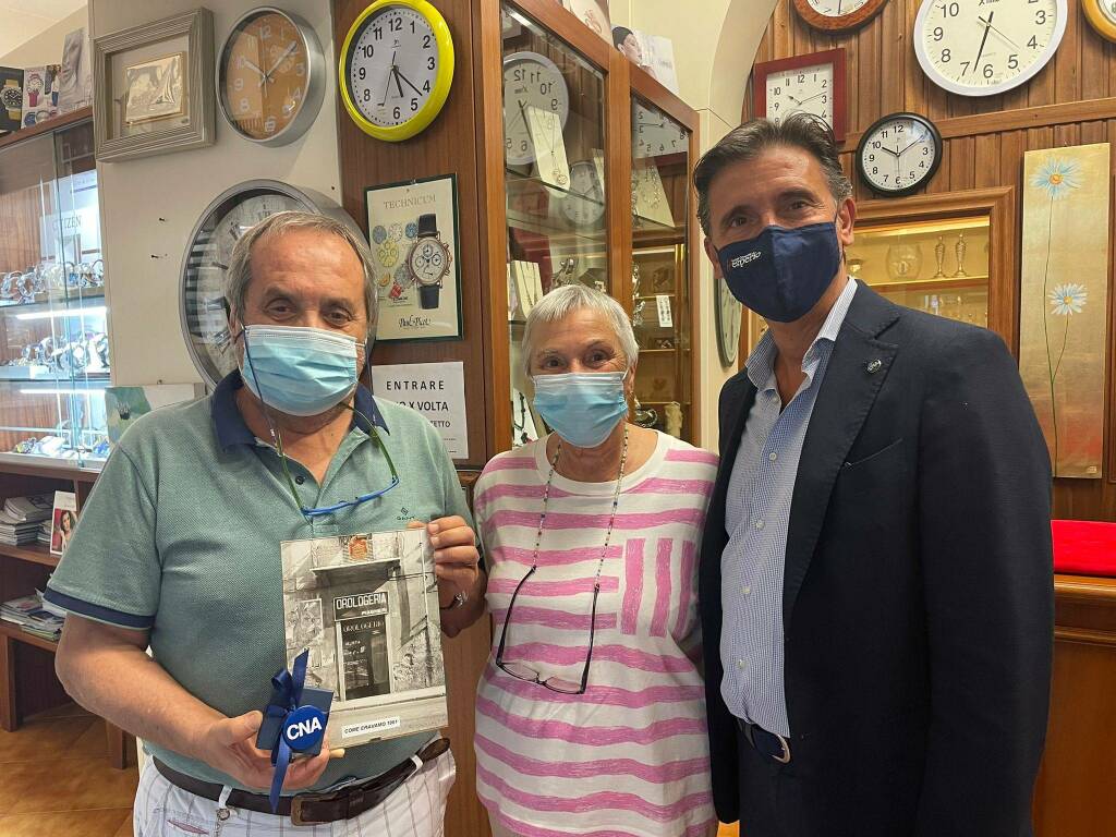 Il neo presidente Cna, Davide Mazzola, in visita all'Oreficeria e orologeria Piagneri