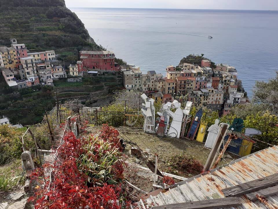 Al via i preparativi per il 60° Presepe luminoso di Manarola. Foto di Cai La Spezia (pagina Facebook)