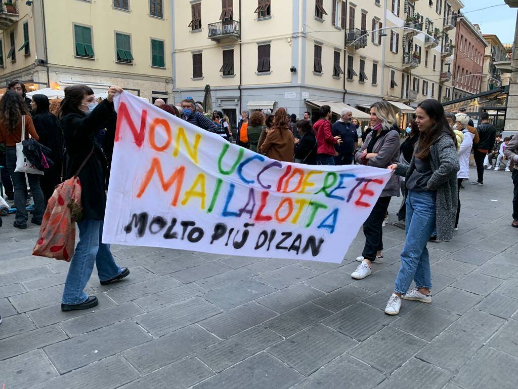 Manifestazione per il Ddl Zan in Piazza del Bastione