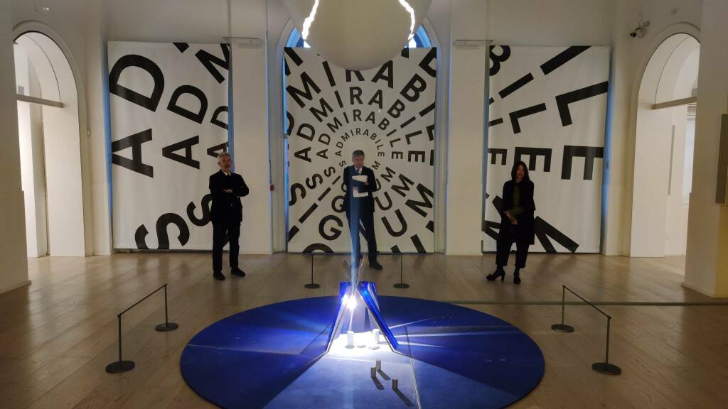 Andrea Corradino inaugura la mostra “Admirabile signum. Il presepe tra arte antica e contemporanea”