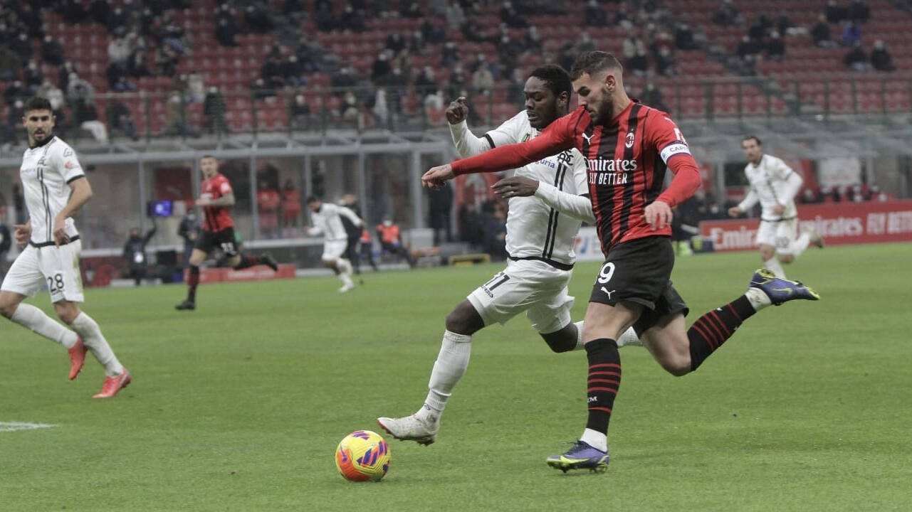 Gyasi e Theo Hernandez