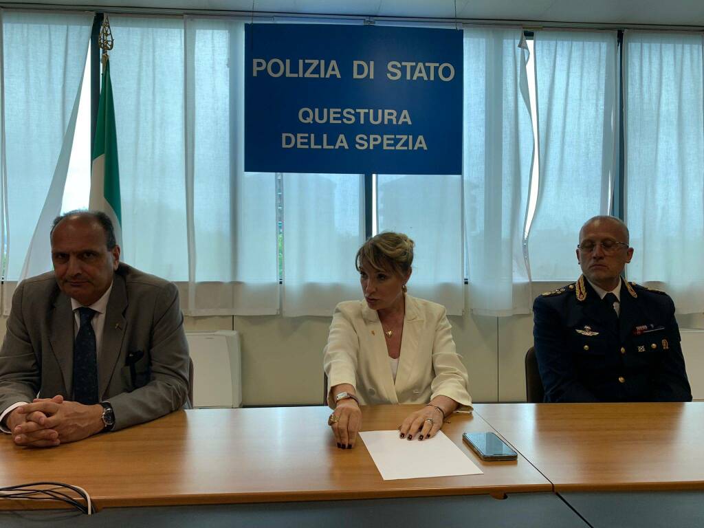 Conferenza stampa Questura per i fatti di Spezia-Napoli