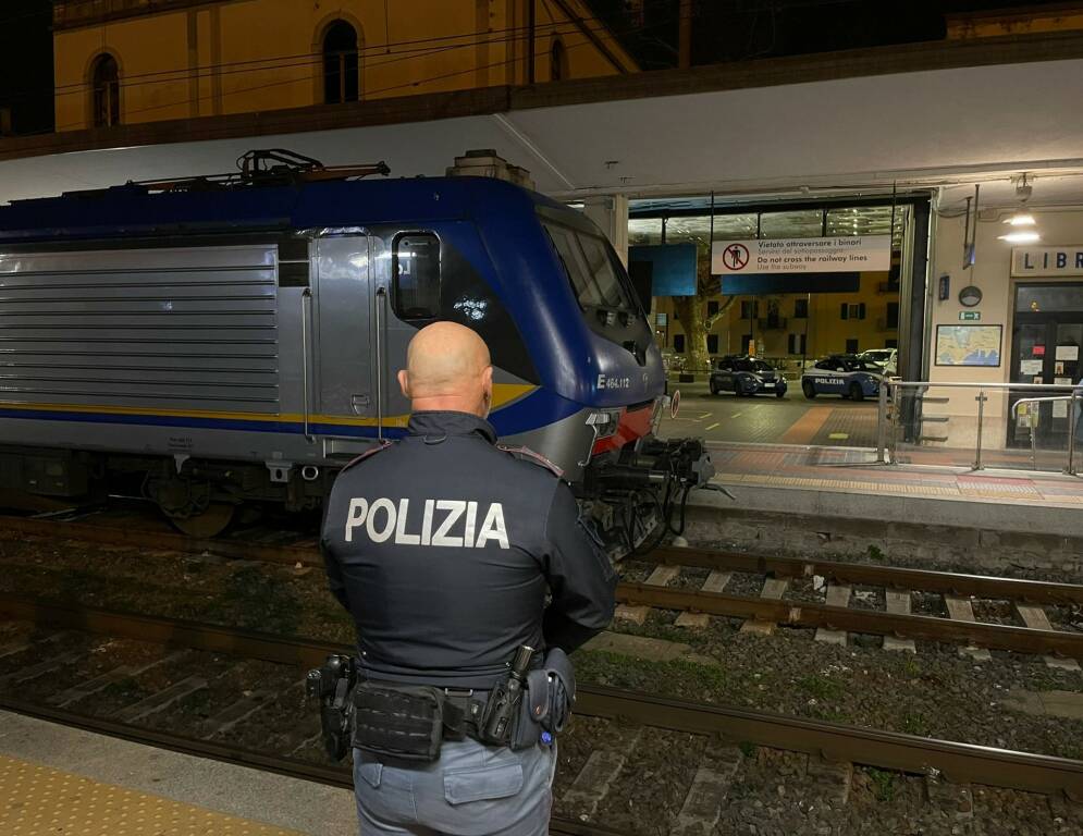 Polizia in stazione