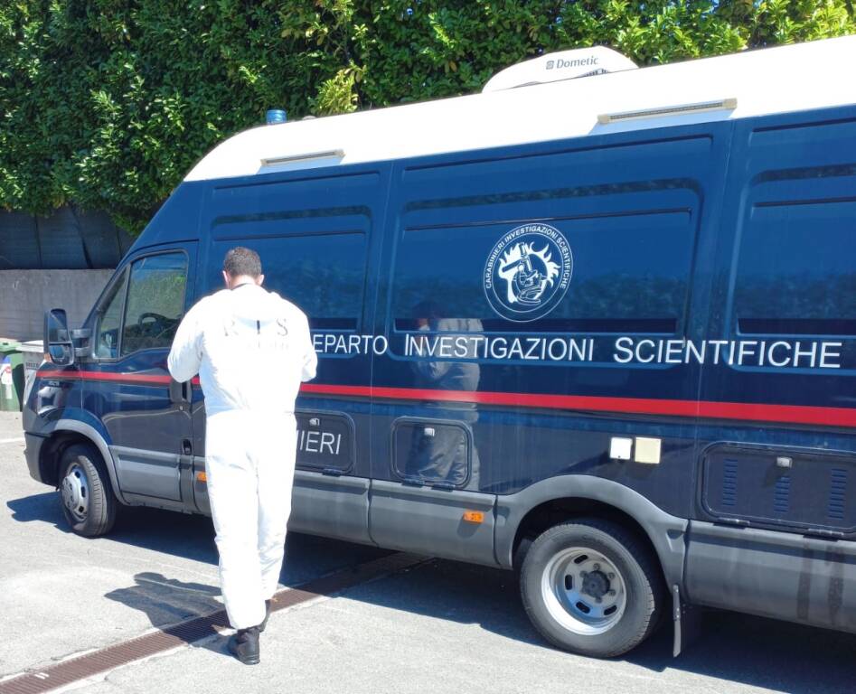 Carabinieri del Ris al lavoro sugli omicidi di Sarzana