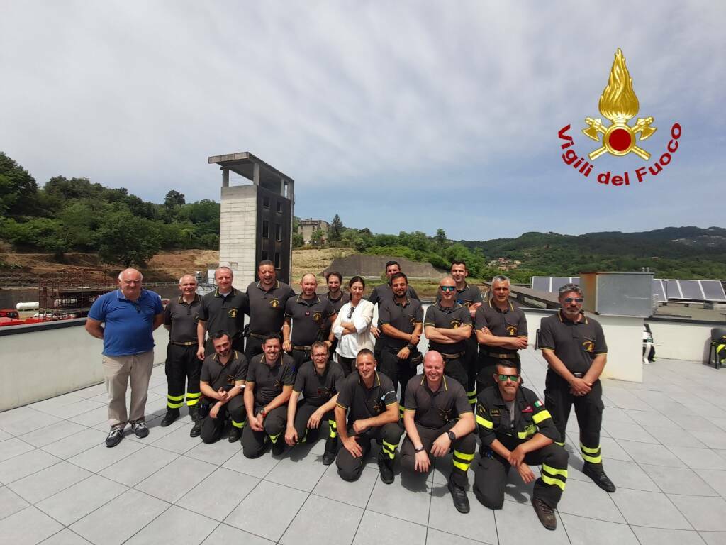 Corso antincendio navale all'Antoniana, addestramento per vigili del fuoco di altre regioni