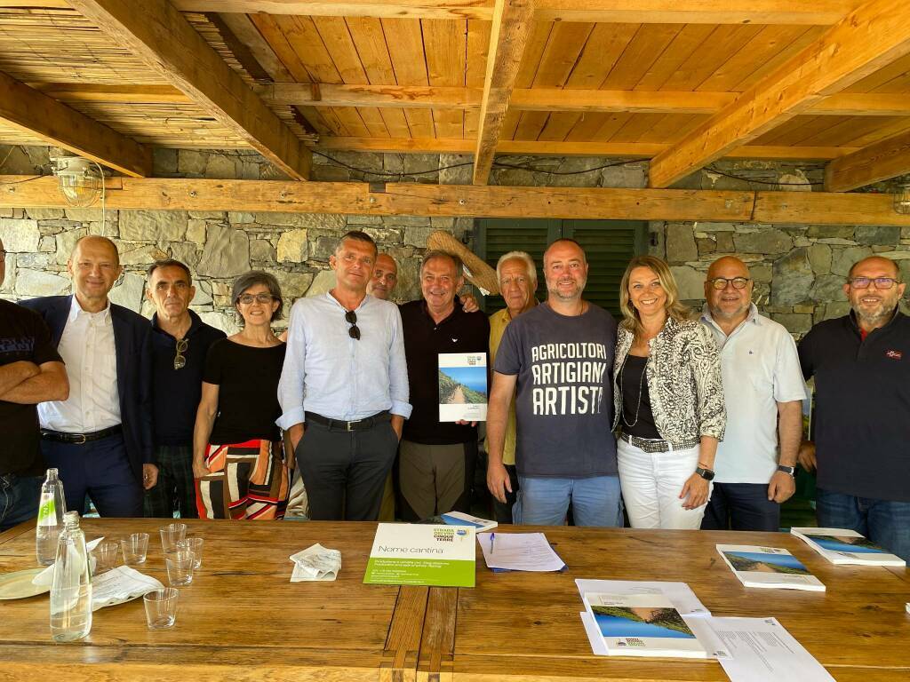 Una strada dei vini che unisca le Cinque Terre. Così l’ospitalità vuole alzare l’asticella