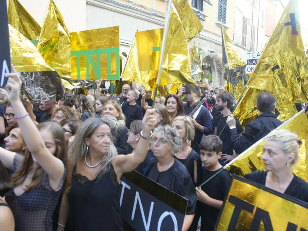 “Non siamo niente, saremo tutto” al Teatro Impavidi