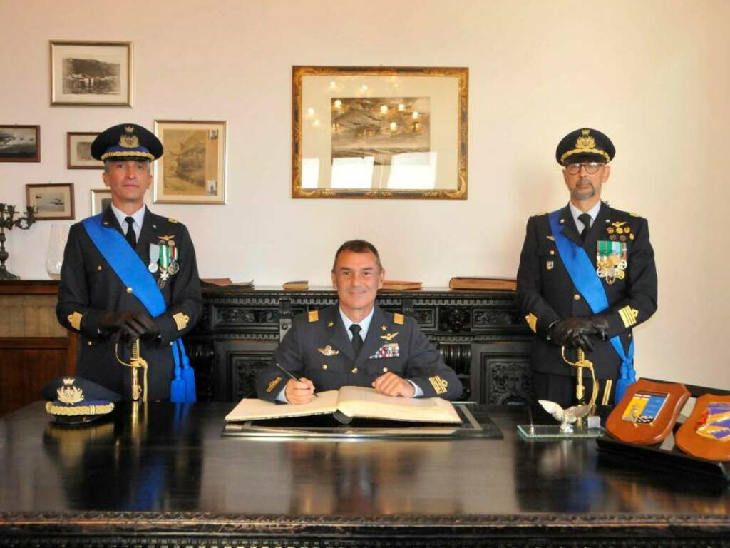 Il Colonnello Davide Testa al comando del centro logistico di Cadimare