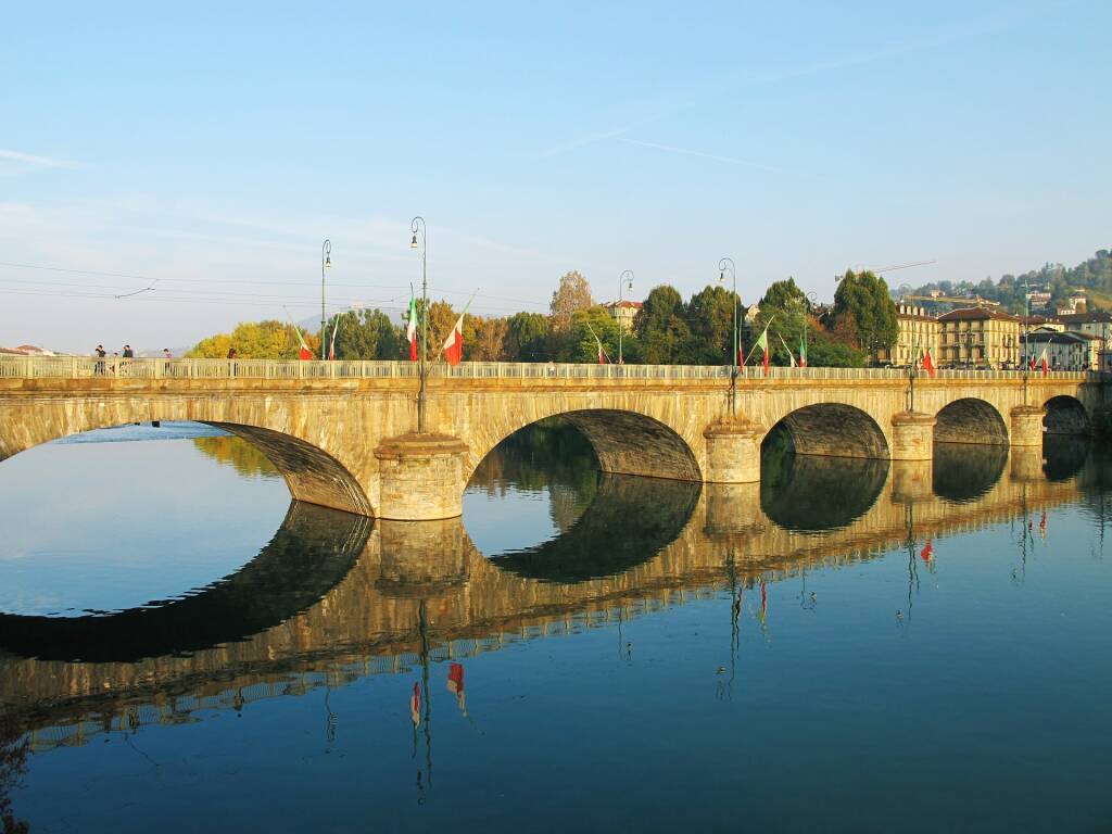 Torino, il ponte Vittorio Emanuele I sul Po (2011) (foto Giorgio Pagano)