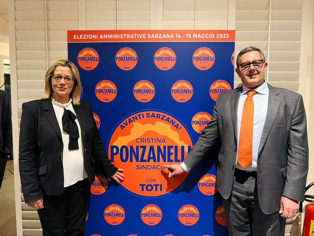 Toti a sostegno di Ponzanelli con la lista “Avanti Sarzana!”