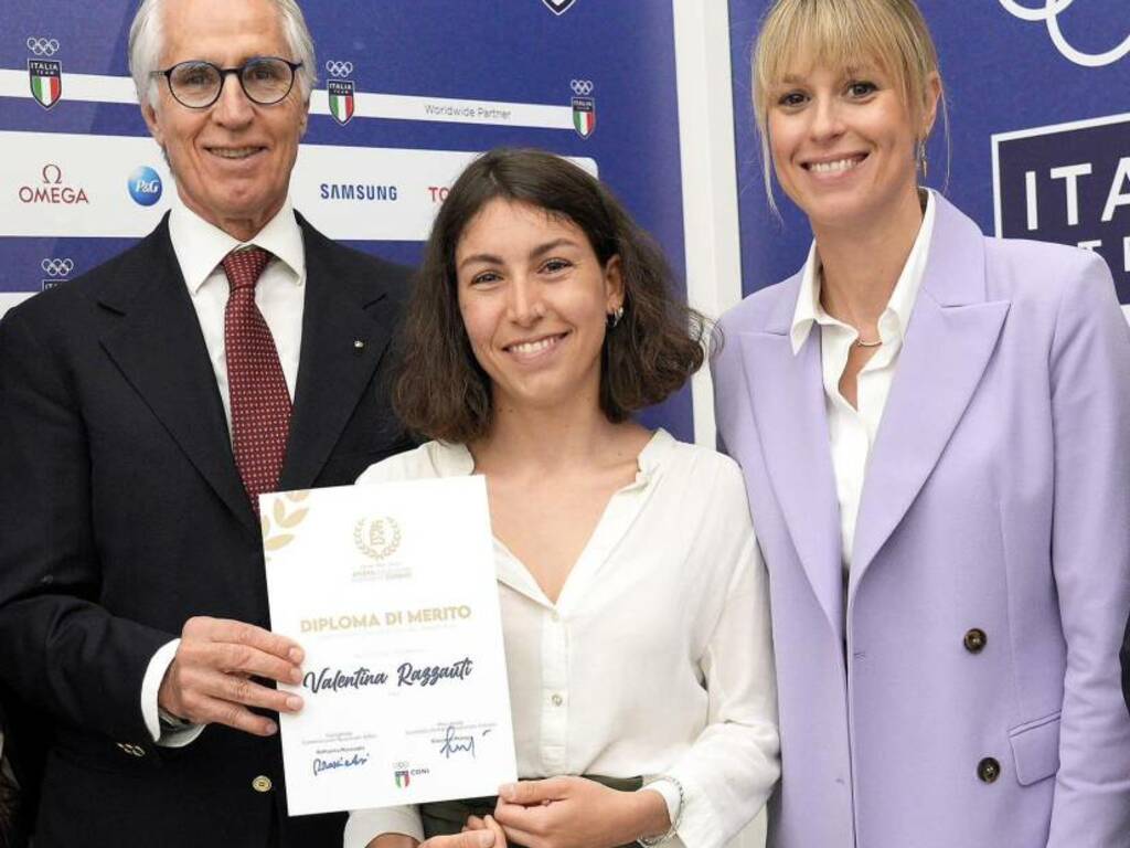 Laurea e risultati sportivi: la sarzanese Valentina Razzauti premiata dal CONI